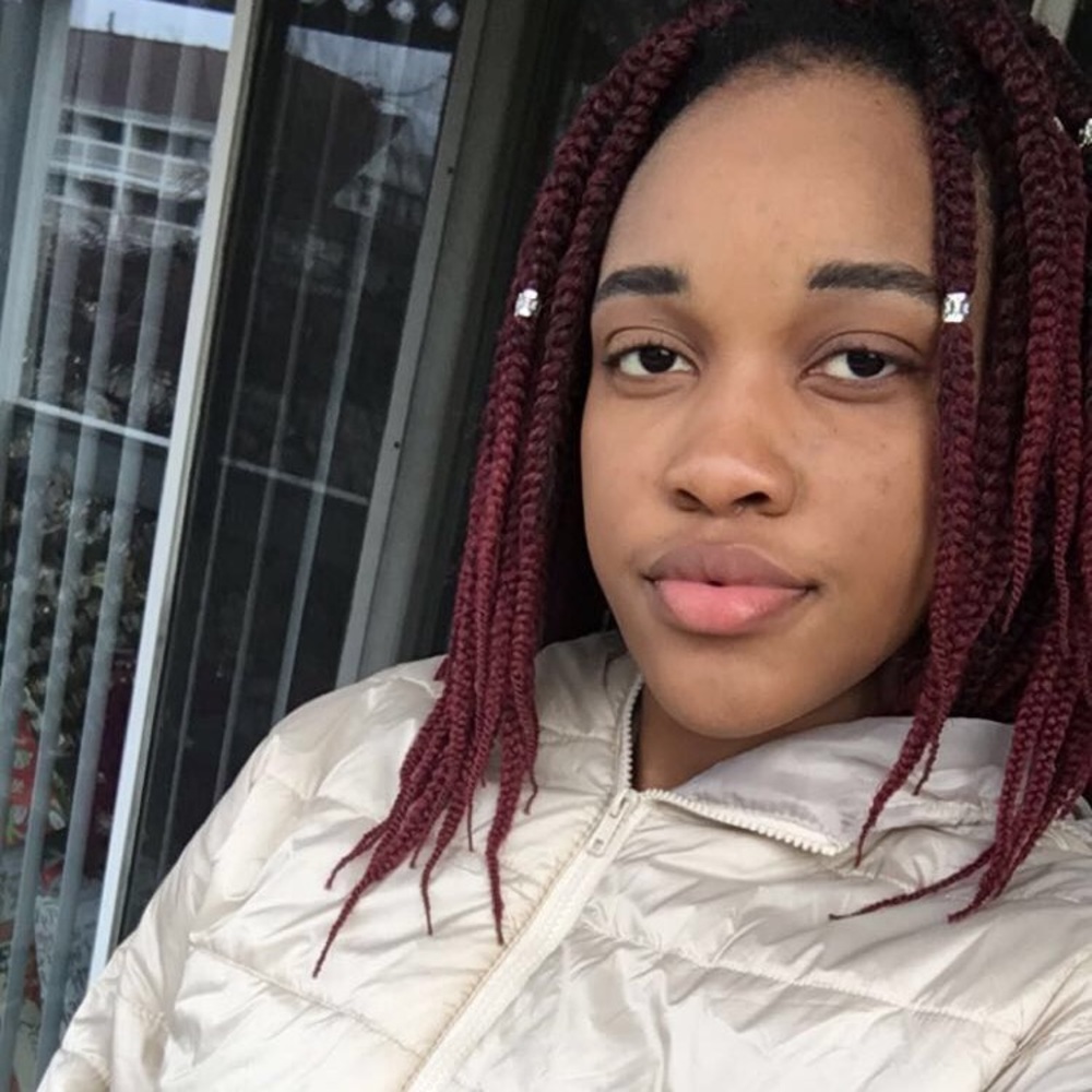 Meet your Posher, Prisca